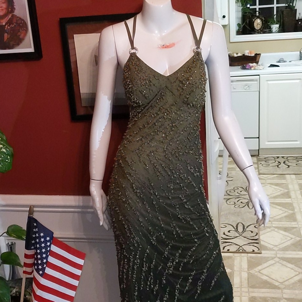 Sue Wong (nocturne) - Picture 3 of 13